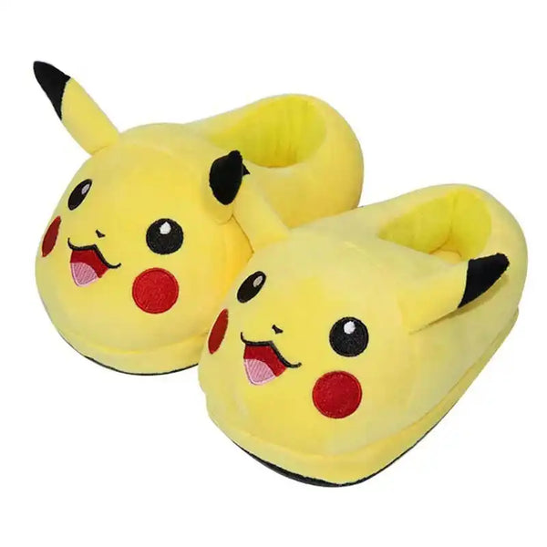 chaussons pikachu de coté